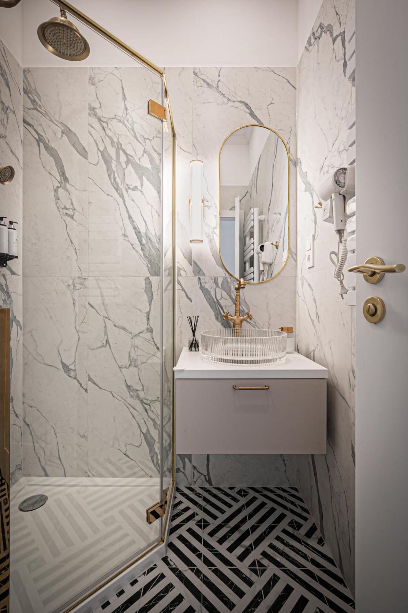 Timeless Boutique Suites By Bqa Budapest Exteriör bild