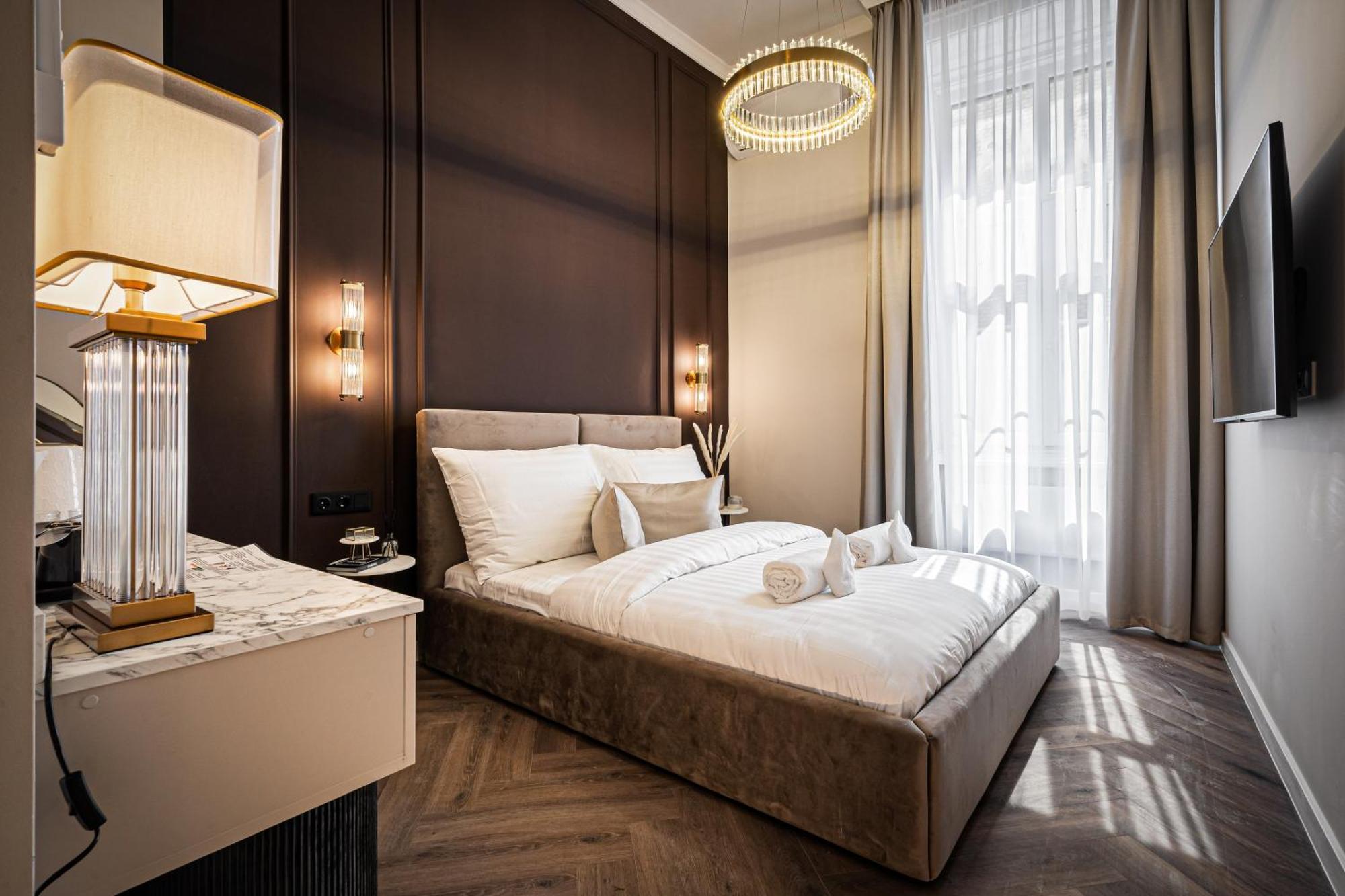 Timeless Boutique Suites By Bqa Budapest Exteriör bild